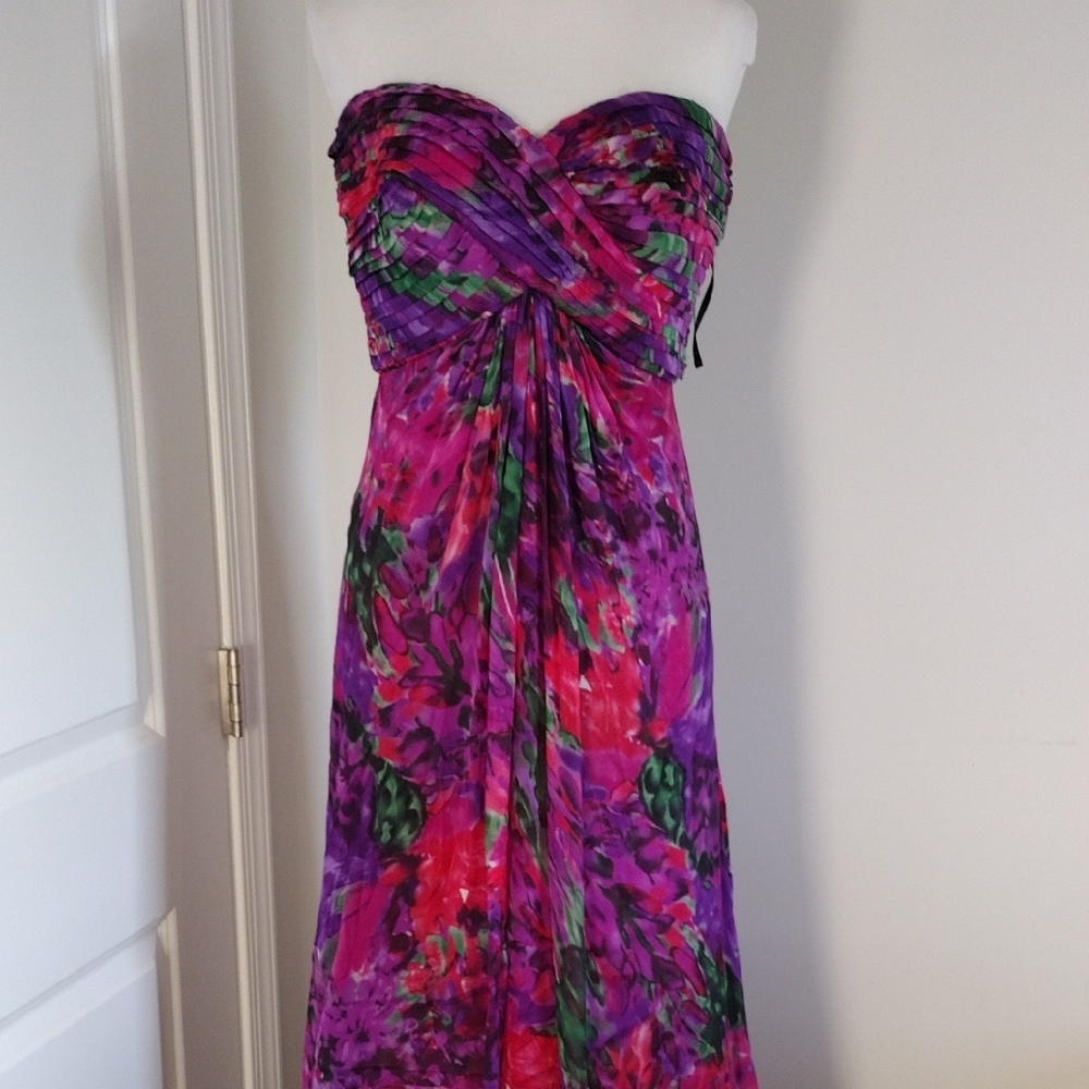 Tadashi Shoji Strapless Chiffon Dress in Purple and Pink Floral Size 8